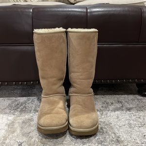UGG boots classic tall in sand